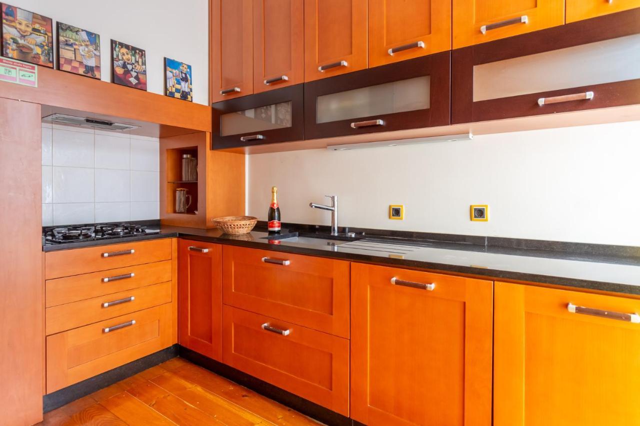 Bright 2 Bedroom Apt 100M From Av. Liberdade Lisboa Exteriör bild