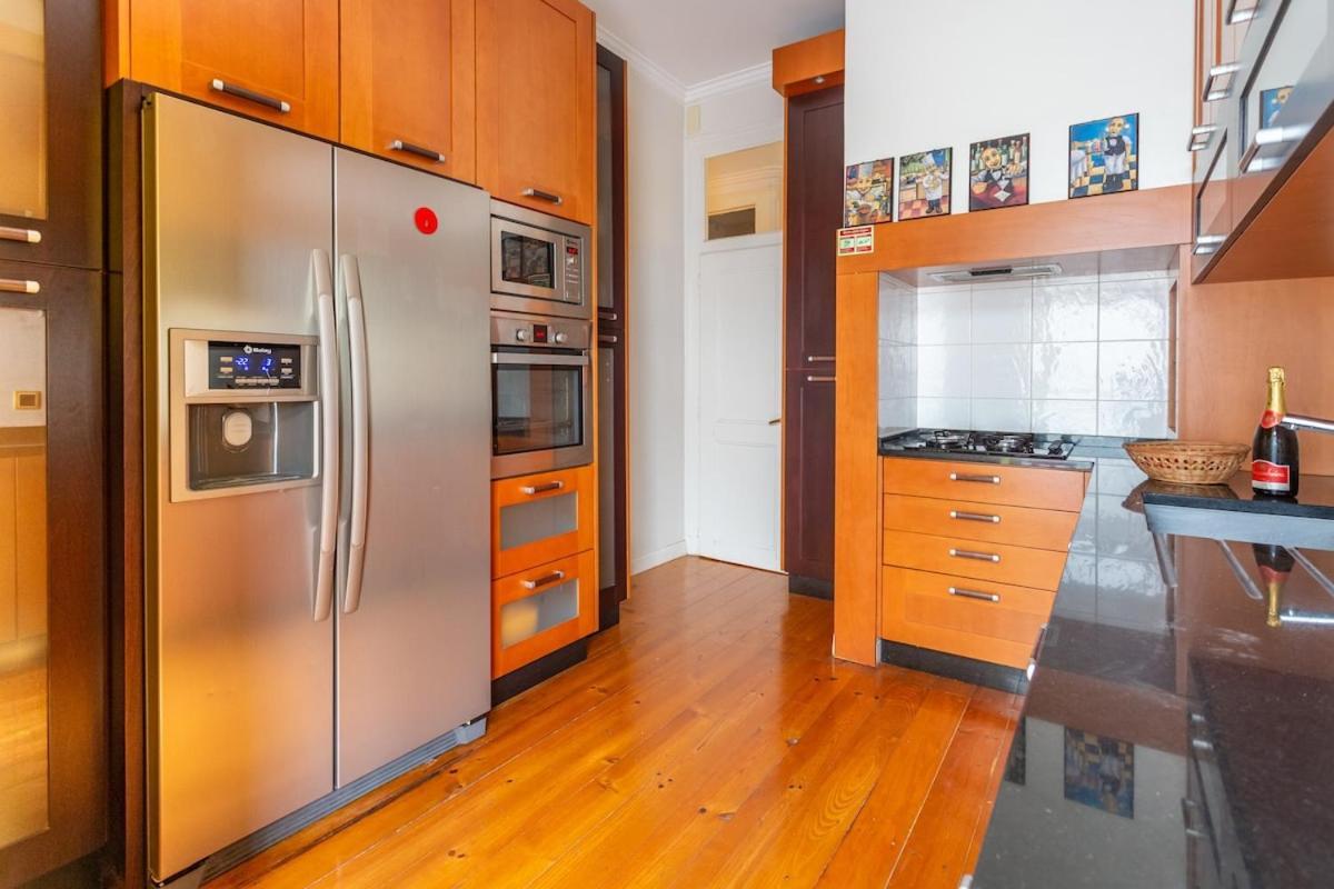 Bright 2 Bedroom Apt 100M From Av. Liberdade Lisboa Exteriör bild