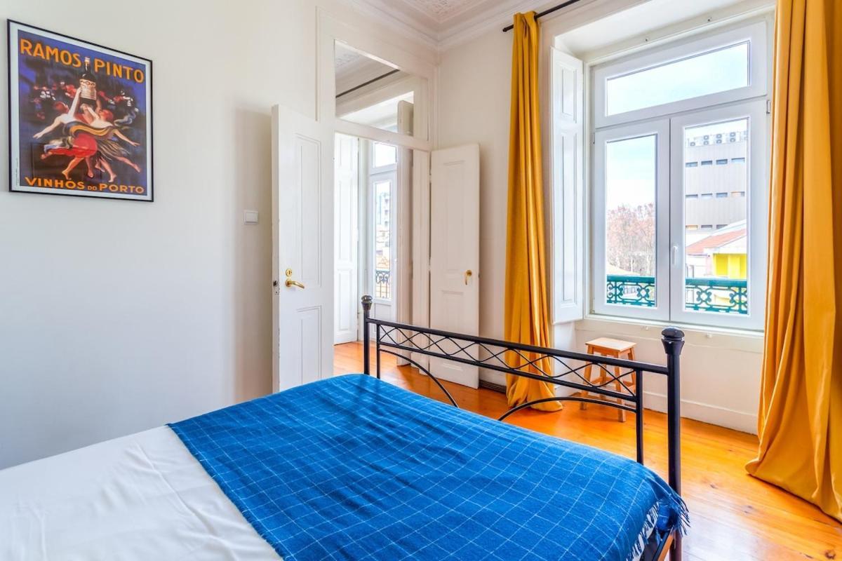 Bright 2 Bedroom Apt 100M From Av. Liberdade Lisboa Exteriör bild